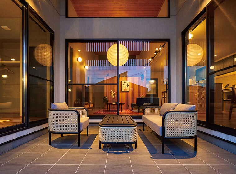 アウトドアダイニング